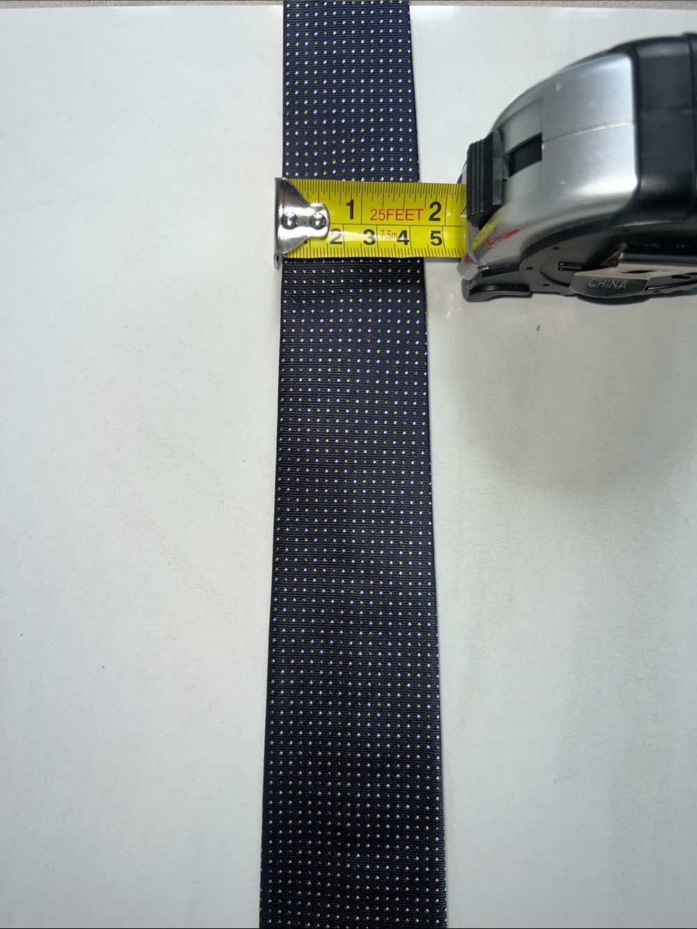 NWT Gucci Navy Silk Tie Gudots with Small White Microdots - Picture 6 of 9